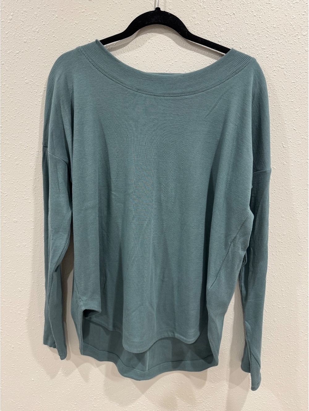 Athleta Presence Sweatshirt Women’s M Teal Blue Green Ribbed Open Back Pullover